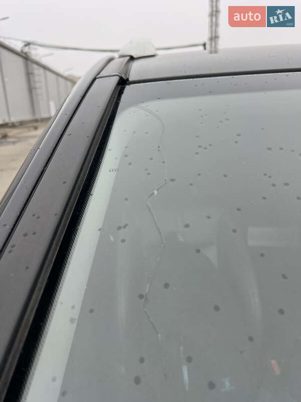 Позашляховик / Кросовер Kia Sorento 2011 в Борисполі