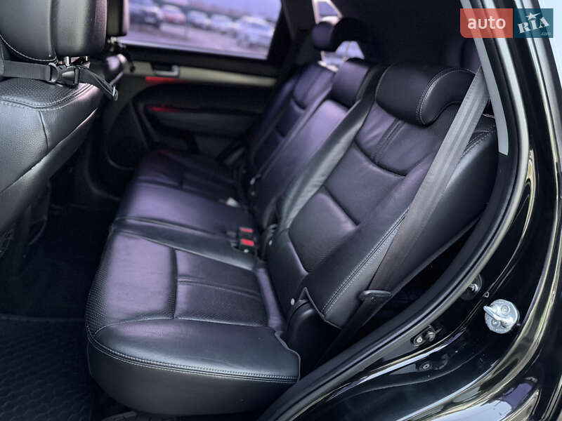 Внедорожник / Кроссовер Kia Sorento 2013 в Хусте