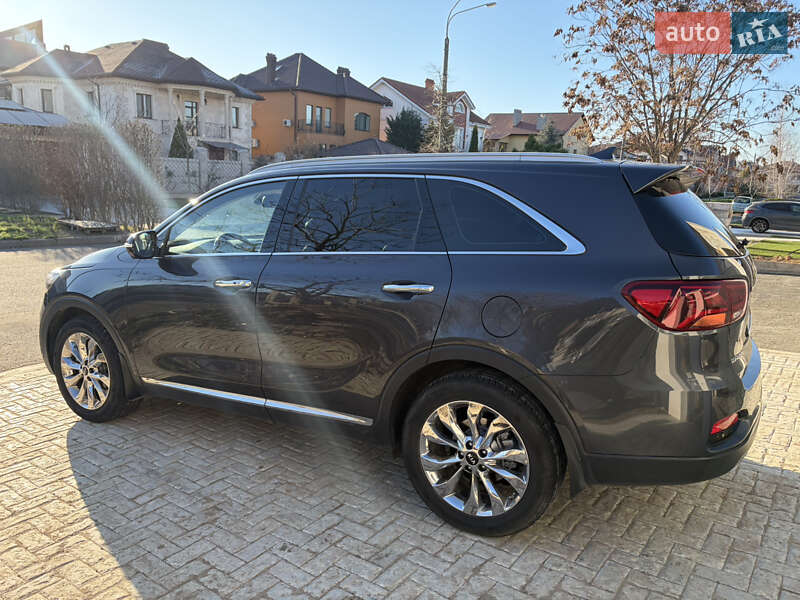 Внедорожник / Кроссовер Kia Sorento 2017 в Одессе фото 15 Внедорожник / Кроссовер Kia Sorento 2017 в Одессе