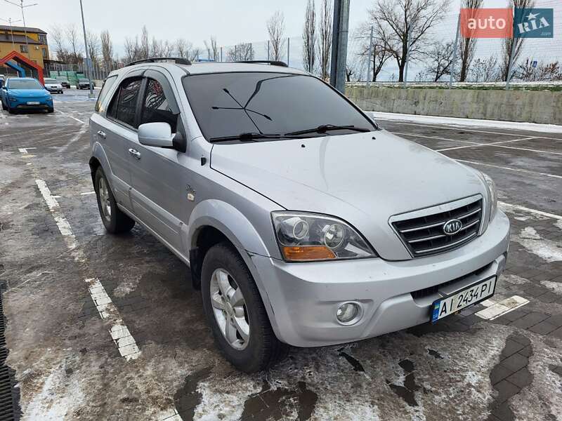Позашляховик / Кросовер Kia Sorento 2006 в Первомайську