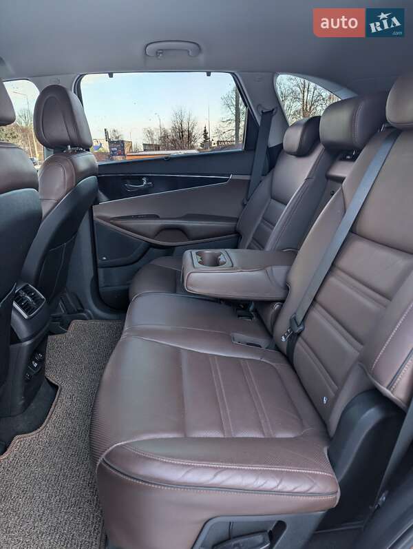 Позашляховик / Кросовер Kia Sorento 2015 в Тернополі