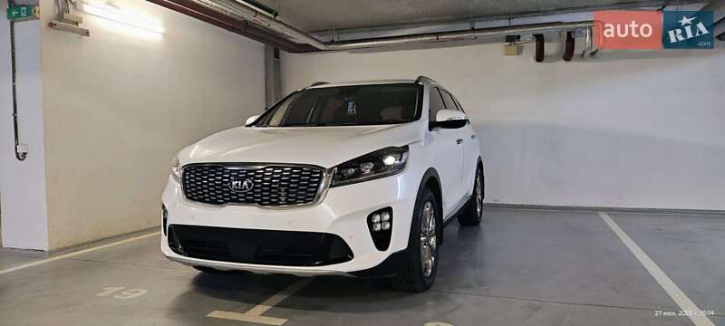 Внедорожник / Кроссовер Kia Sorento 2018 в Киеве фото 4 Внедорожник / Кроссовер Kia Sorento 2018 в Киеве