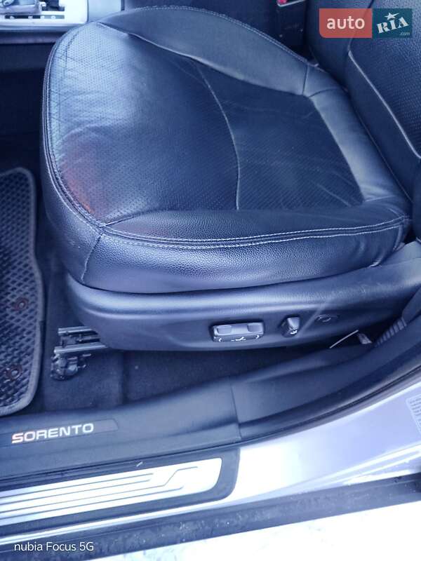 Внедорожник / Кроссовер Kia Sorento 2012 в Белой Церкви фото 7 Внедорожник / Кроссовер Kia Sorento 2012 в Белой Церкви