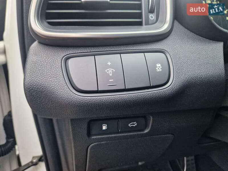 Внедорожник / Кроссовер Kia Sorento 2016 в Виннице