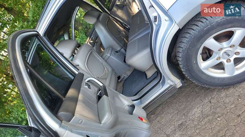 Позашляховик / Кросовер Kia Sorento 2006 в Умані