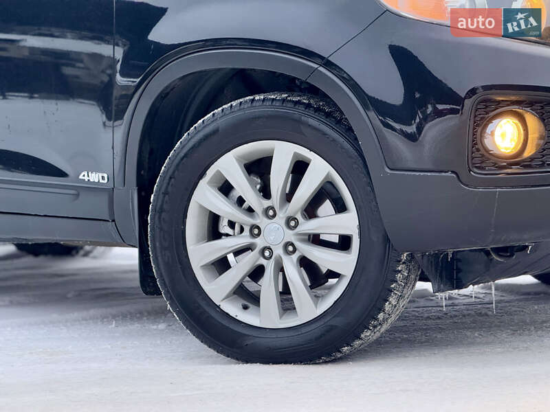 Внедорожник / Кроссовер Kia Sorento 2009 в Межгорье