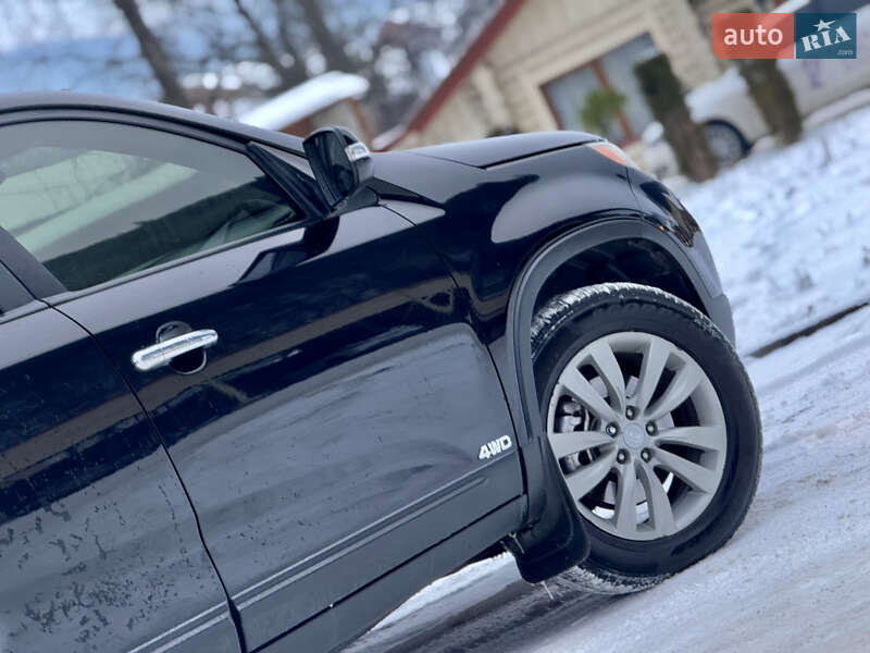 Внедорожник / Кроссовер Kia Sorento 2009 в Межгорье