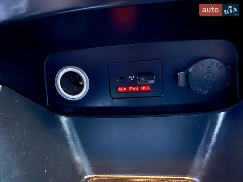 Внедорожник / Кроссовер Kia Sorento 2009 в Межгорье