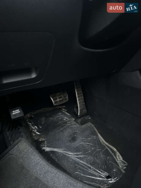 Внедорожник / Кроссовер Kia Sorento 2011 в Виннице