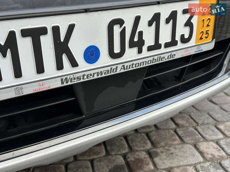 Внедорожник / Кроссовер Kia Sorento 2018 в Ивано-Франковске