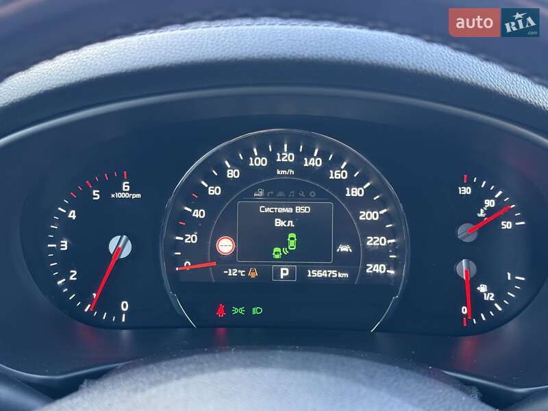 Внедорожник / Кроссовер Kia Sorento 2016 в Бродах