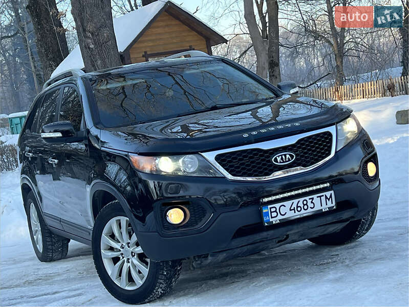 Внедорожник / Кроссовер Kia Sorento 2010 в Дрогобыче
