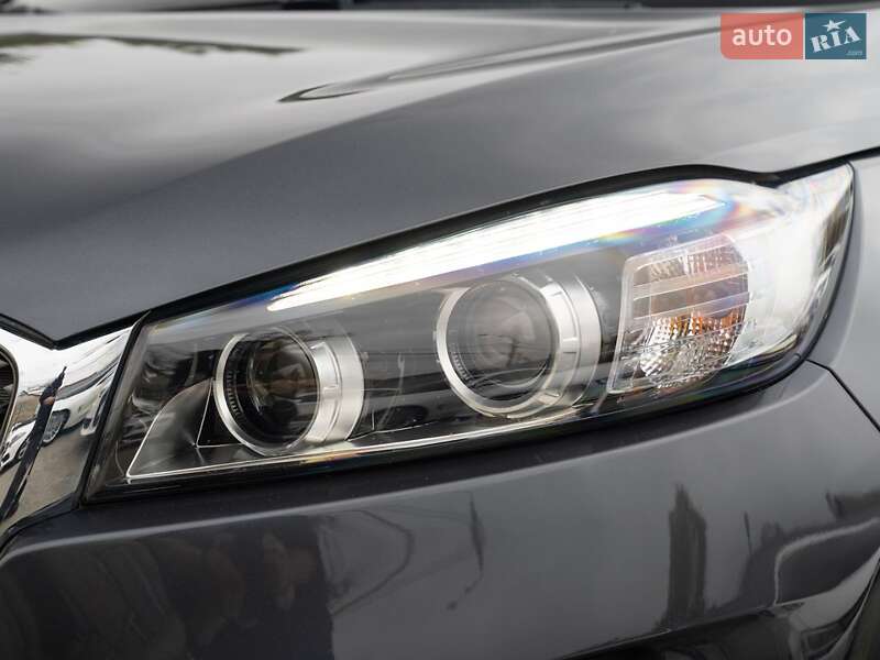 Внедорожник / Кроссовер Kia Sorento 2015 в Краснограде