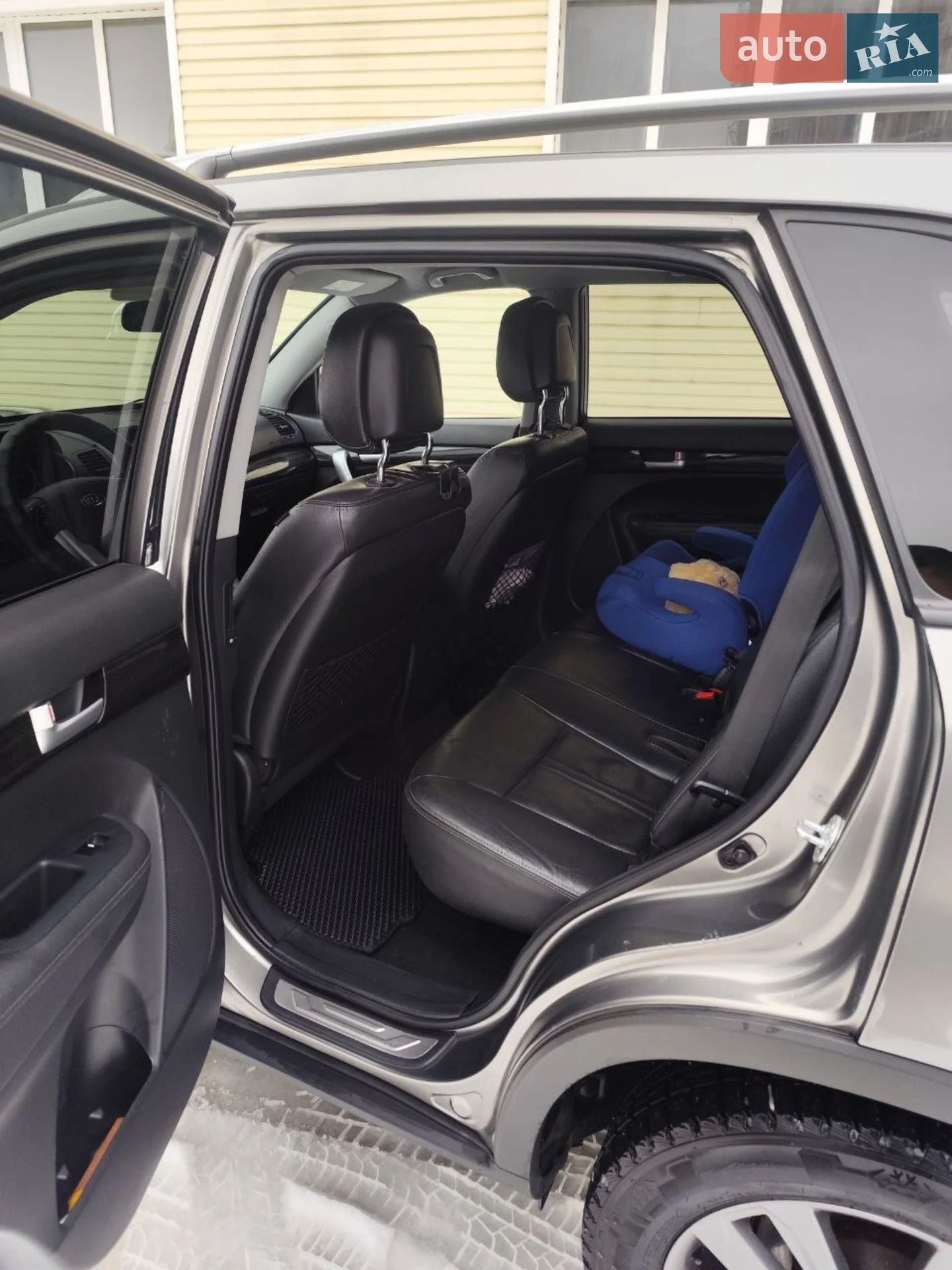 2010 Kia Sorento - мініатюра 12