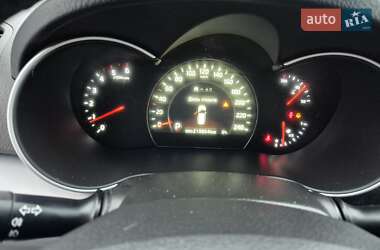 Позашляховик / Кросовер Kia Sorento 2014 в Стрию
