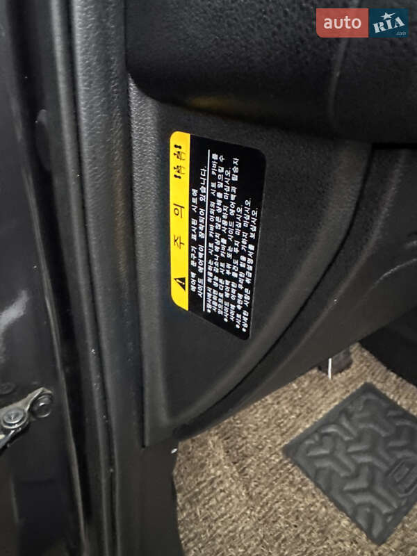 Внедорожник / Кроссовер Kia Sorento 2016 в Луцке