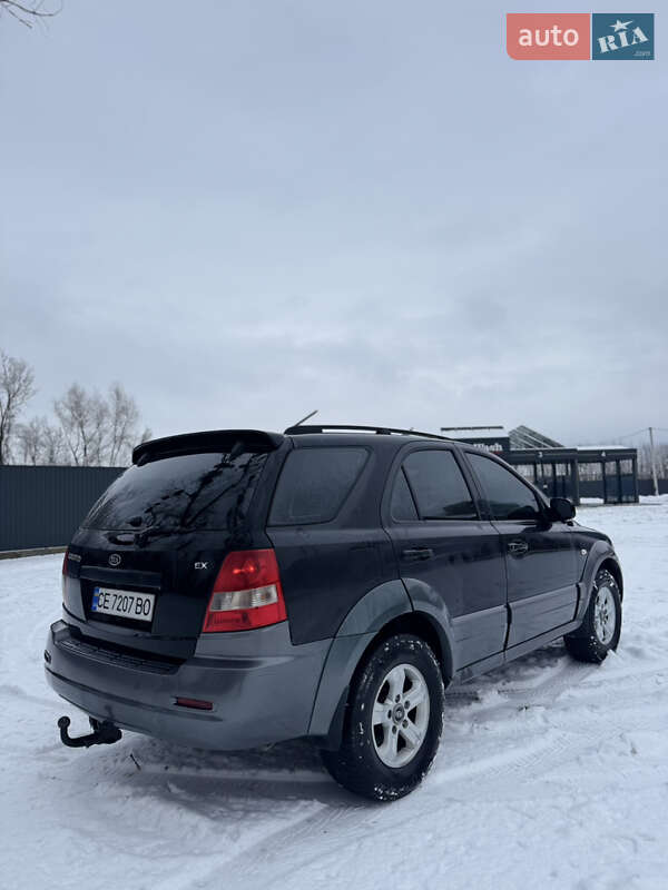 Внедорожник / Кроссовер Kia Sorento 2004 в Черновцах