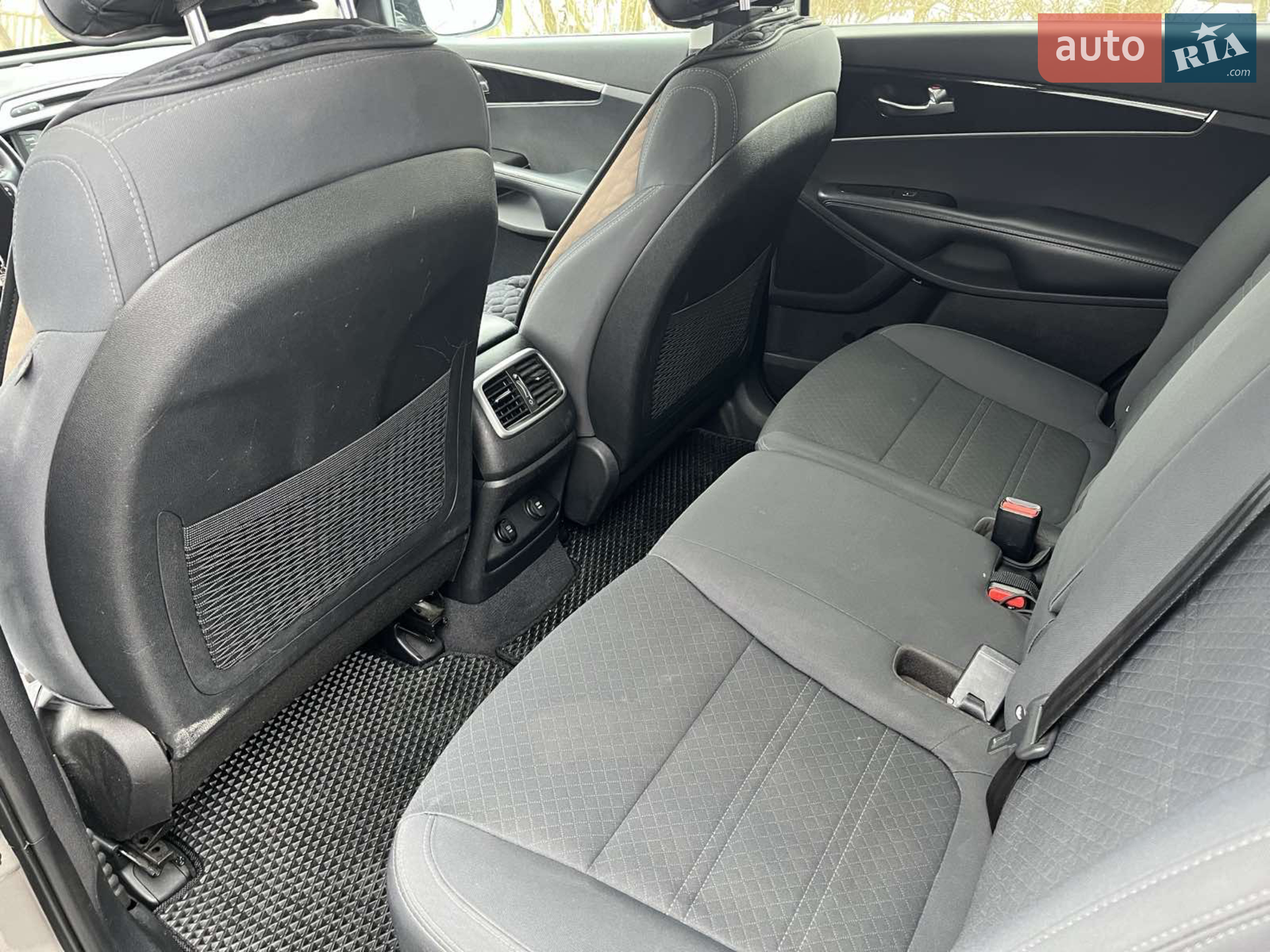 2016 Kia Sorento - мініатюра 6