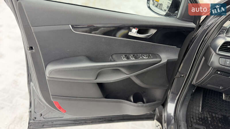 Внедорожник / Кроссовер Kia Sorento 2015 в Луцке фото 28 Внедорожник / Кроссовер Kia Sorento 2015 в Луцке