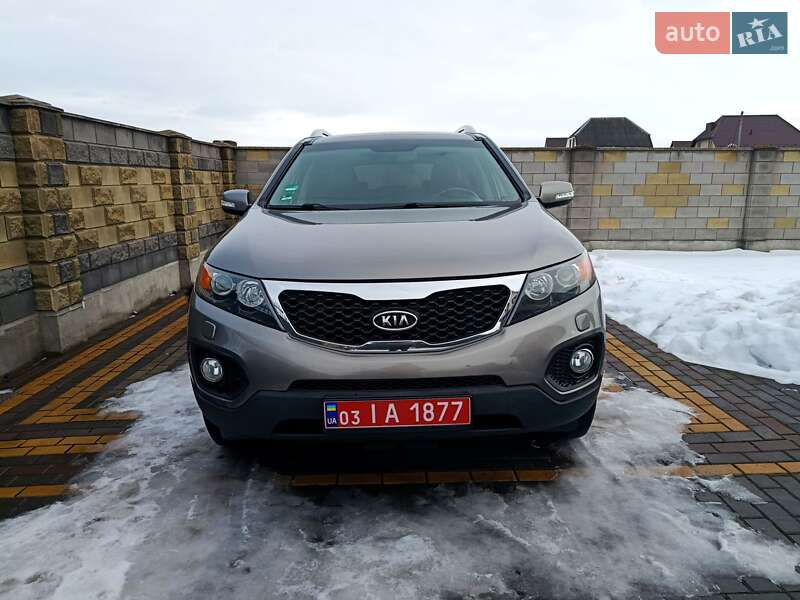Внедорожник / Кроссовер Kia Sorento 2011 в Луцке