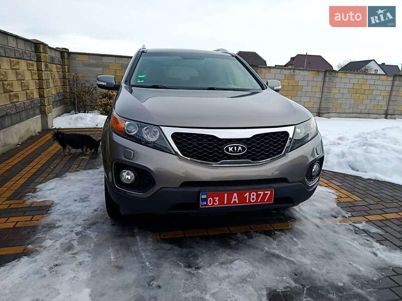 Внедорожник / Кроссовер Kia Sorento 2011 в Луцке