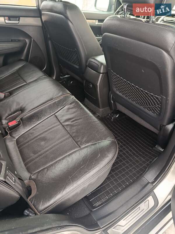 Внедорожник / Кроссовер Kia Sorento 2011 в Луцке