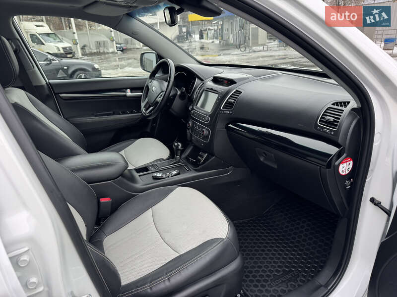 Внедорожник / Кроссовер Kia Sorento 2014 в Луцке