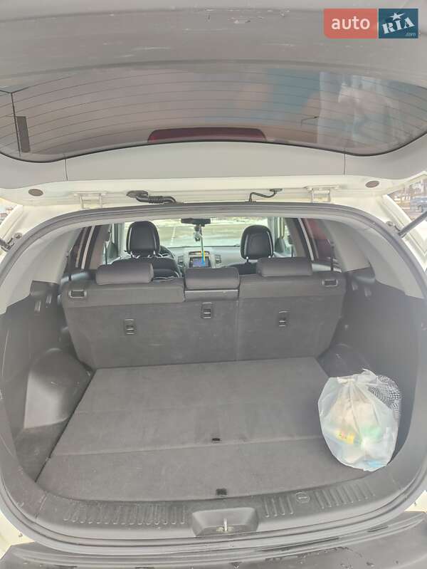 Внедорожник / Кроссовер Kia Sorento 2010 в Львове фото 5 Внедорожник / Кроссовер Kia Sorento 2010 в Львове