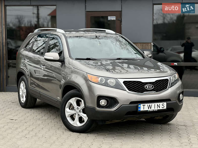 Внедорожник / Кроссовер Kia Sorento 2012 в Одессе