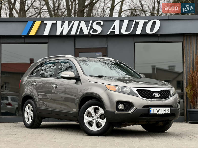 Внедорожник / Кроссовер Kia Sorento 2012 в Одессе