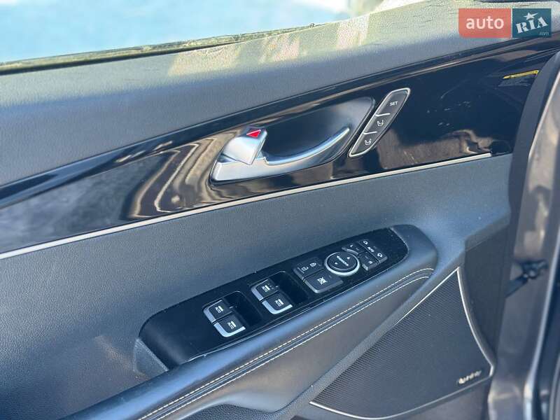 Внедорожник / Кроссовер Kia Sorento 2017 в Львове