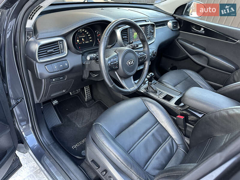 Внедорожник / Кроссовер Kia Sorento 2015 в Ивано-Франковске