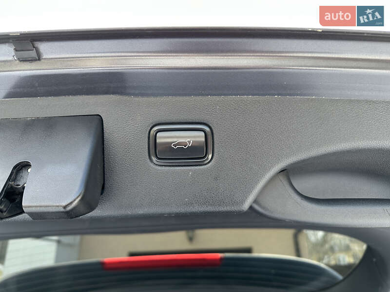 Внедорожник / Кроссовер Kia Sorento 2015 в Ивано-Франковске