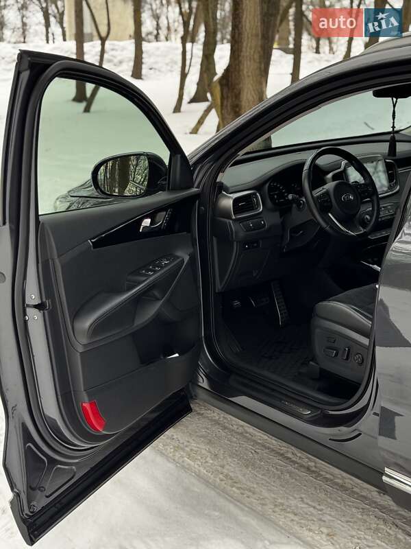 Внедорожник / Кроссовер Kia Sorento 2015 в Калуше