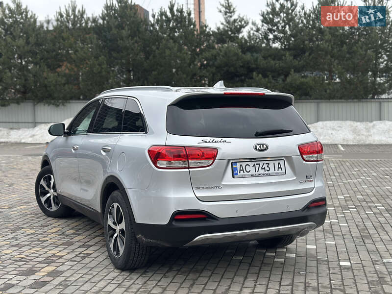 Внедорожник / Кроссовер Kia Sorento 2015 в Луцке