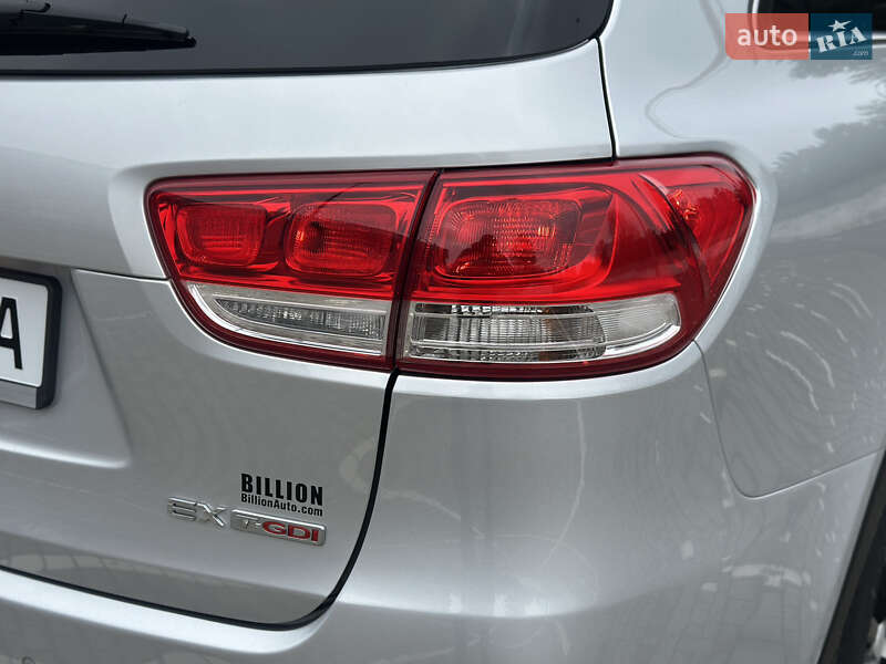 Внедорожник / Кроссовер Kia Sorento 2015 в Луцке