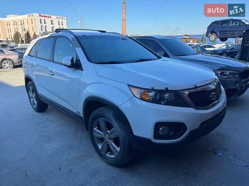 Внедорожник / Кроссовер Kia Sorento 2012 в Львове