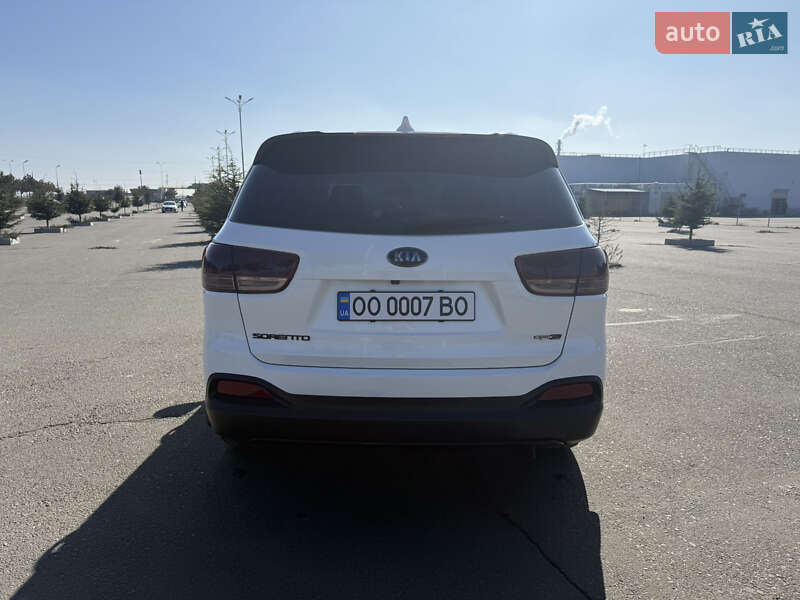 Внедорожник / Кроссовер Kia Sorento 2016 в Одессе