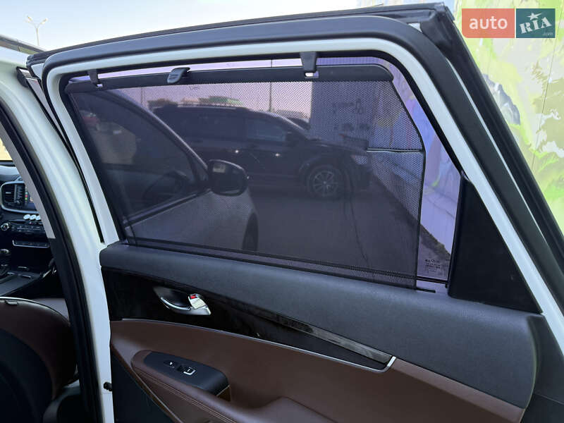 Внедорожник / Кроссовер Kia Sorento 2016 в Одессе