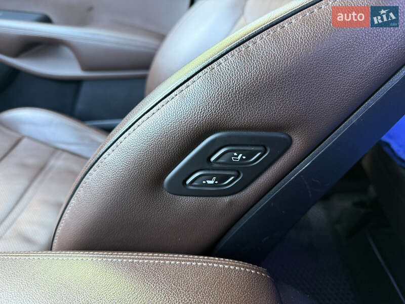 Внедорожник / Кроссовер Kia Sorento 2016 в Одессе