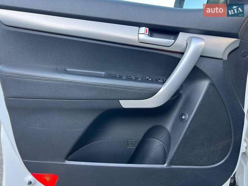 Внедорожник / Кроссовер Kia Sorento 2010 в Львове