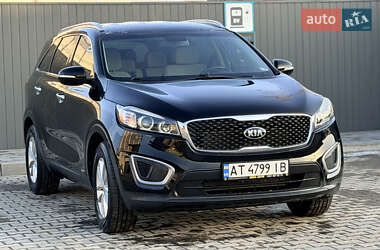 Позашляховик / Кросовер Kia Sorento 2015 в Чернівцях