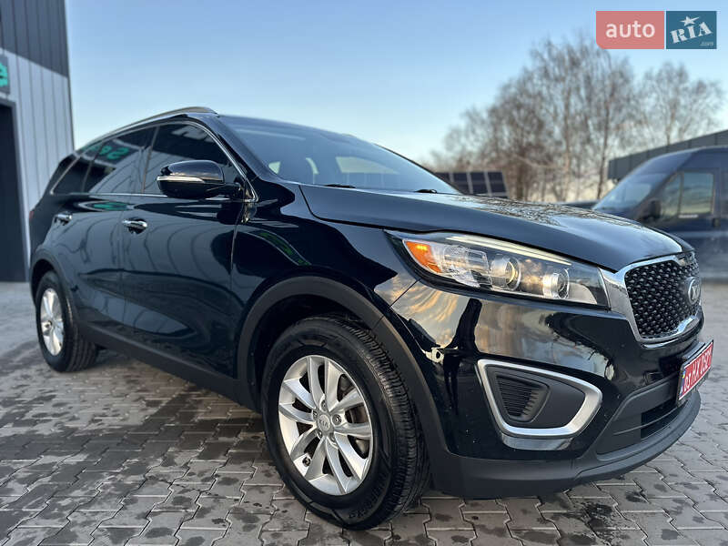 Внедорожник / Кроссовер Kia Sorento 2017 в Владимире