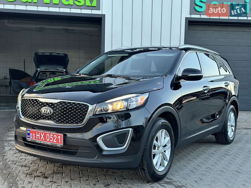 Внедорожник / Кроссовер Kia Sorento 2017 в Владимире