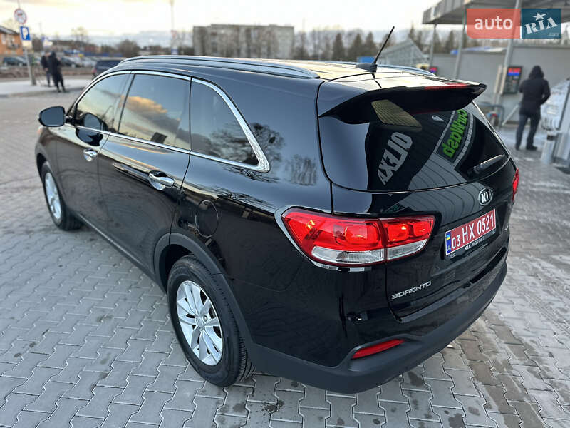 Внедорожник / Кроссовер Kia Sorento 2017 в Владимире