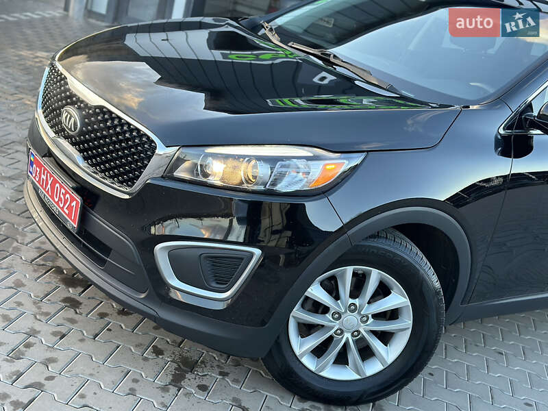 Внедорожник / Кроссовер Kia Sorento 2017 в Владимире
