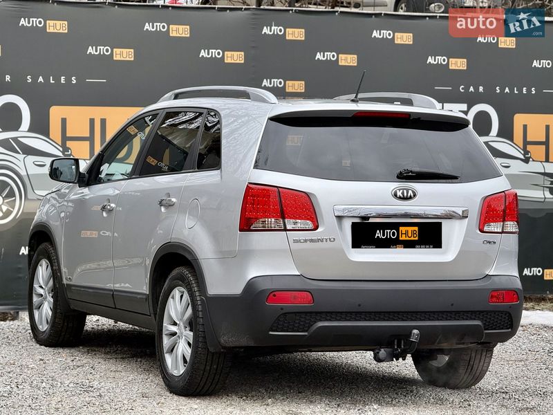 Внедорожник / Кроссовер Kia Sorento 2010 в Харькове