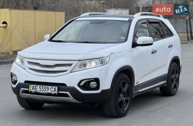 Внедорожник / Кроссовер Kia Sorento 2011 в Днепре