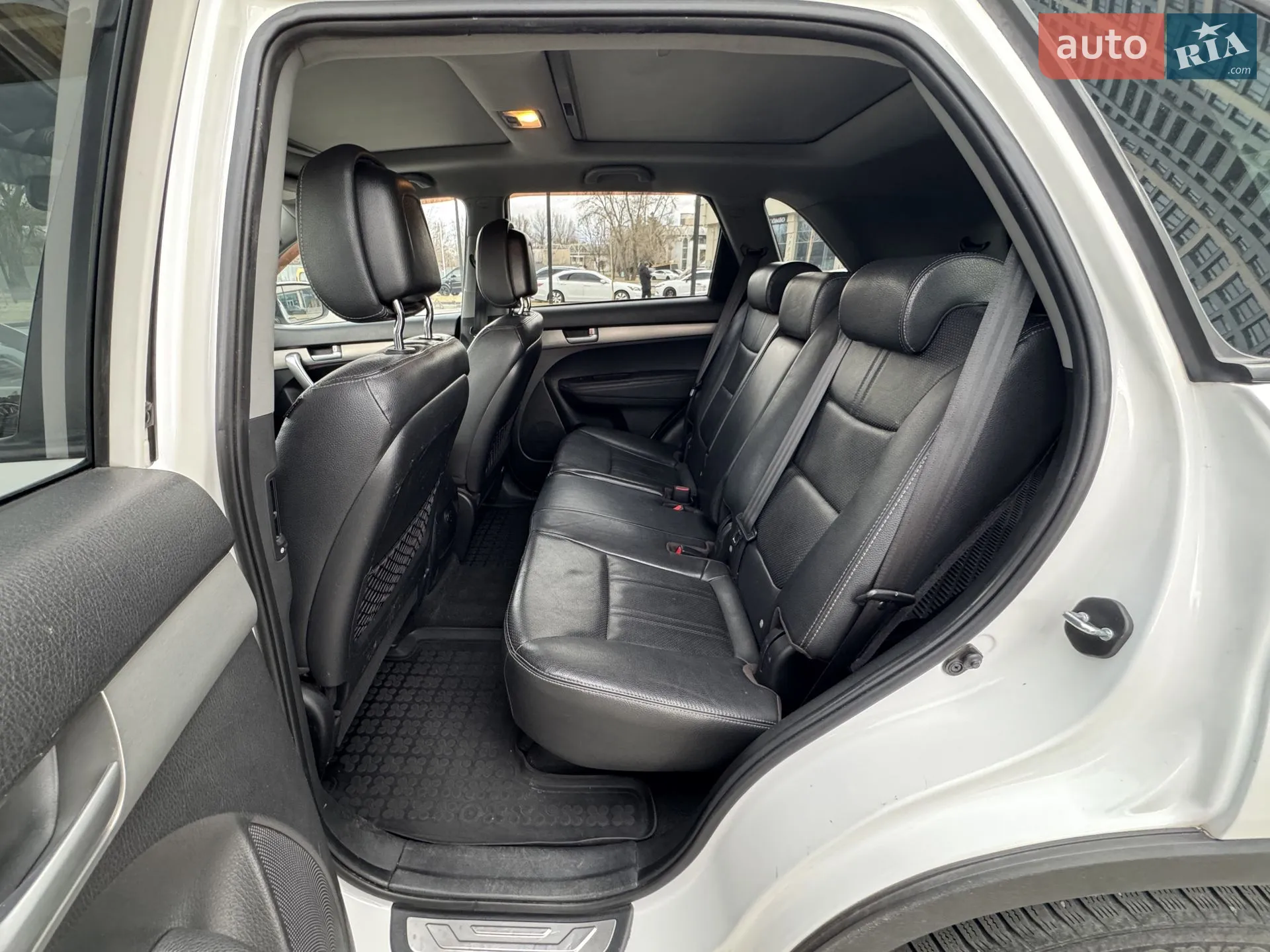 2011 Kia Sorento - мініатюра 34