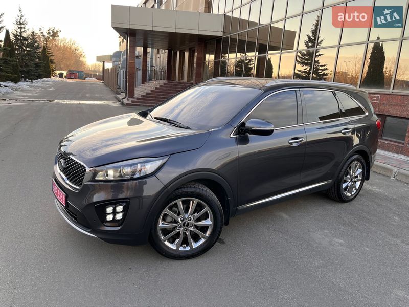 Внедорожник / Кроссовер Kia Sorento 2017 в Киеве